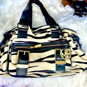 MICHAEL KORS Handbag w/Zebra Print w/Gold Reg$149